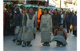 西藏朝圣者